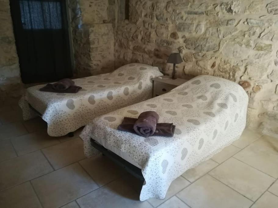 Gite De Charme 80 M², Piscine, Proche D'Uzes. Vezenobres Exterior photo